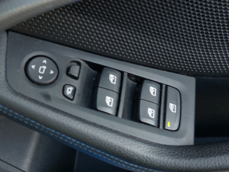 Used BMW 1 Series 2019 for sale - 76631017: Photo 11