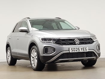 Used Volkswagen T-Roc 2025 for sale - 76560748: Photo