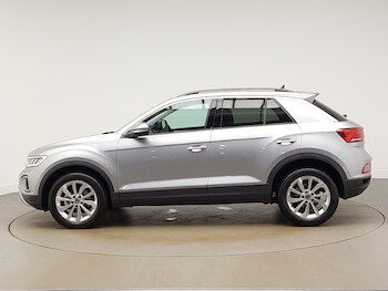 Used Volkswagen T-Roc 2025 for sale - 76560748: Photo