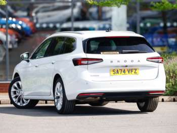 Used Skoda Superb 2024 for sale - 75394768: Photo