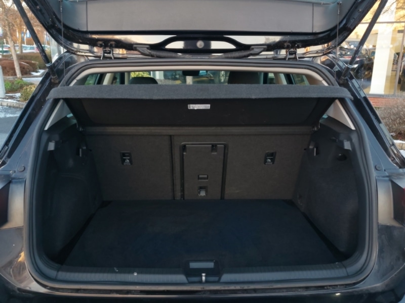 Used Volkswagen Golf 2023 for sale - 77273640: Photo 8