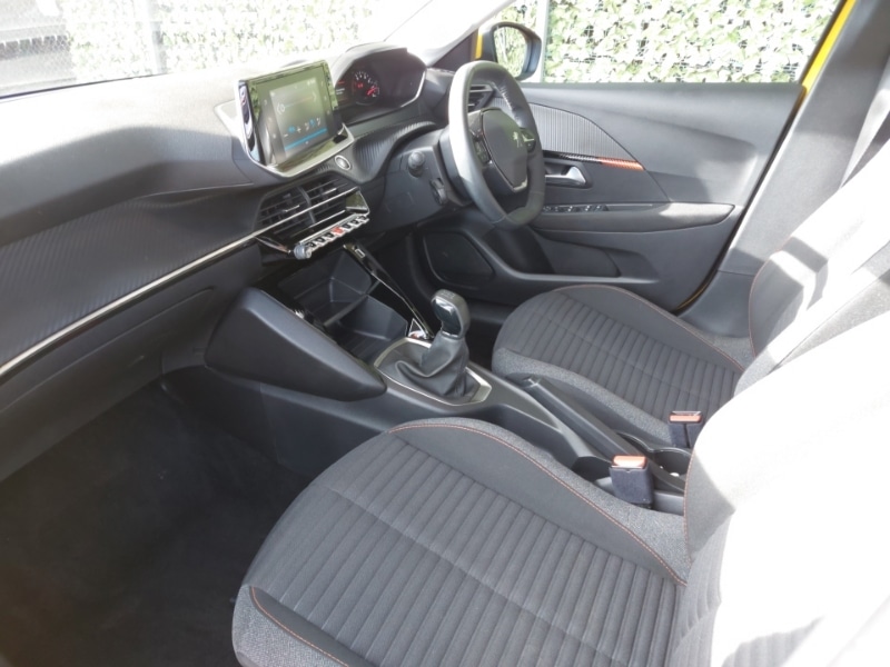 Used Peugeot 208 2021 for sale - 76823111: Photo 5