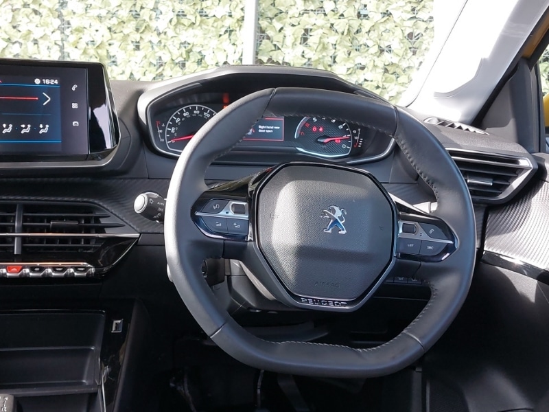 Used Peugeot 208 2021 for sale - 76823111: Photo 7