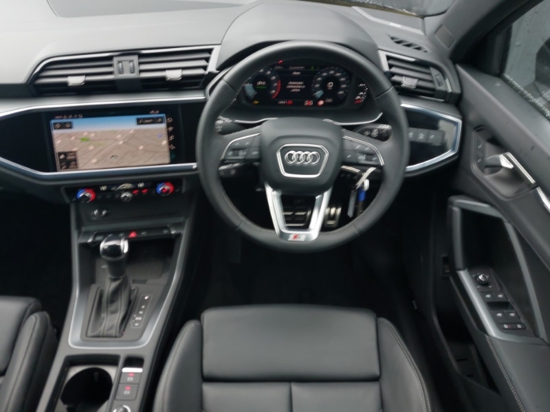 Used Audi Q3 2024 for sale - 76688117: Photo 7