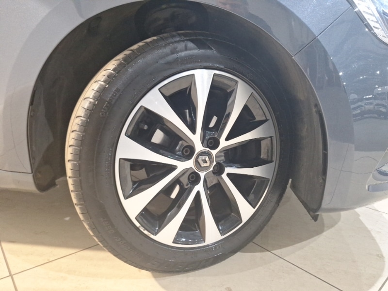 Used Renault Clio 2020 for sale - 77358061: Photo 9