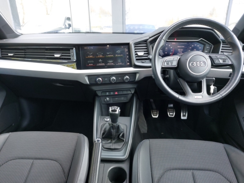 Used Audi A1 2023 for sale - 78198556: Photo 2