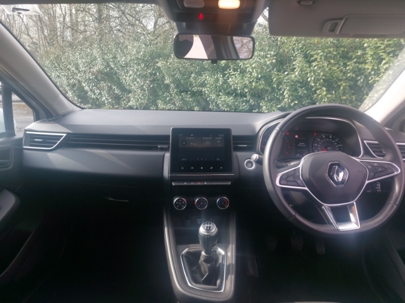 Used Renault Clio 2020 for sale - 77761780: Photo 2