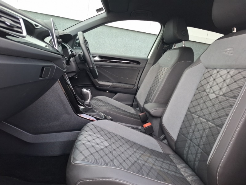 Used Volkswagen T-Roc 2023 for sale - 77556434: Photo 5