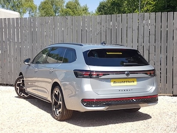 Used Volkswagen Passat 2025 for sale - 75612359: Photo