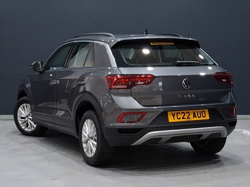 Used Volkswagen T-Roc 2022 for sale - 77492199: Photo 3