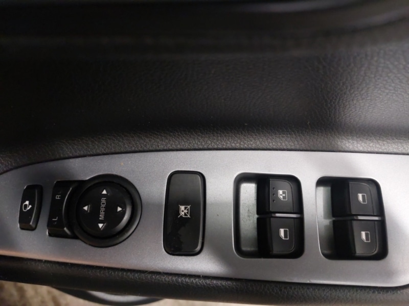Used Kia Stonic 2022 for sale - 76150174: Photo 12