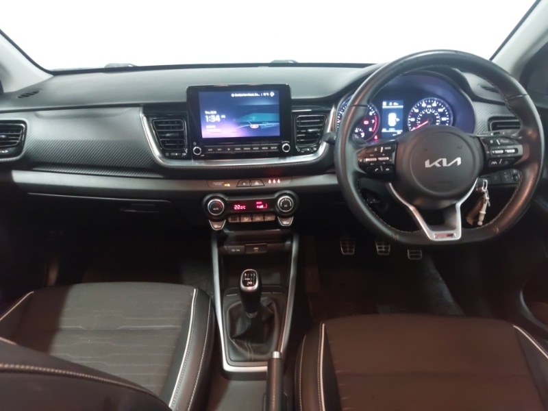 Used Kia Stonic 2022 for sale - 76150174: Photo 2