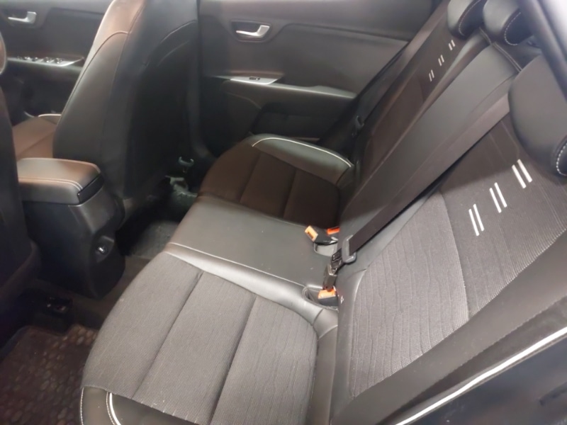 Used Kia Stonic 2022 for sale - 76150174: Photo 6