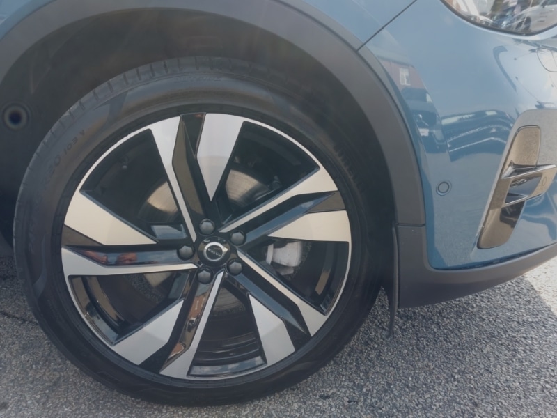 Used Volvo XC40 2024 for sale - 76497953: Photo 9