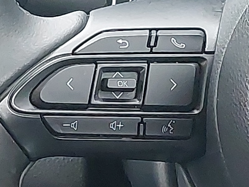 Used Toyota Yaris 2023 for sale - 77252921: Photo 10