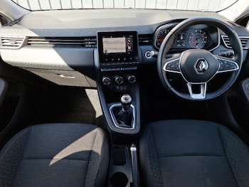 Used Renault Clio 2020 for sale - 78355989: Photo