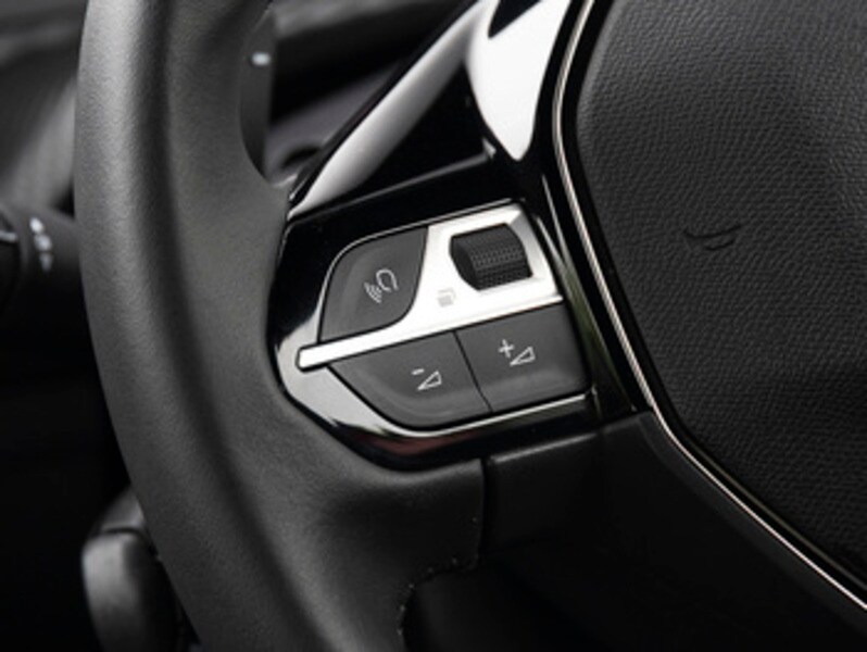 Used Peugeot 2008 2026 for sale - 77518848: Photo 11