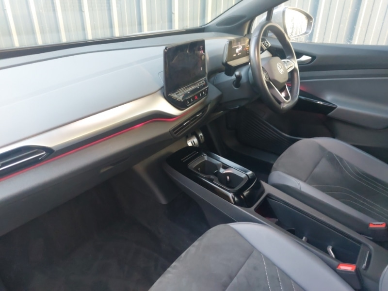 Used Volkswagen ID.4 2021 for sale - 77035310: Photo 5