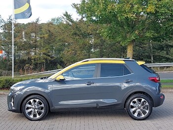 Used Kia Stonic 2023 for sale - 76160122: Photo 4
