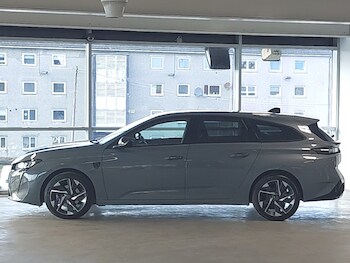 Used Peugeot 308 2024 for sale - 77876038: Photo