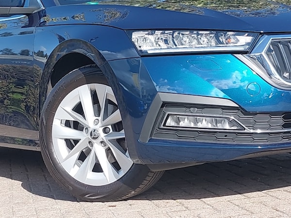 Used Skoda Octavia 2022 for sale - 76331462: Photo 9