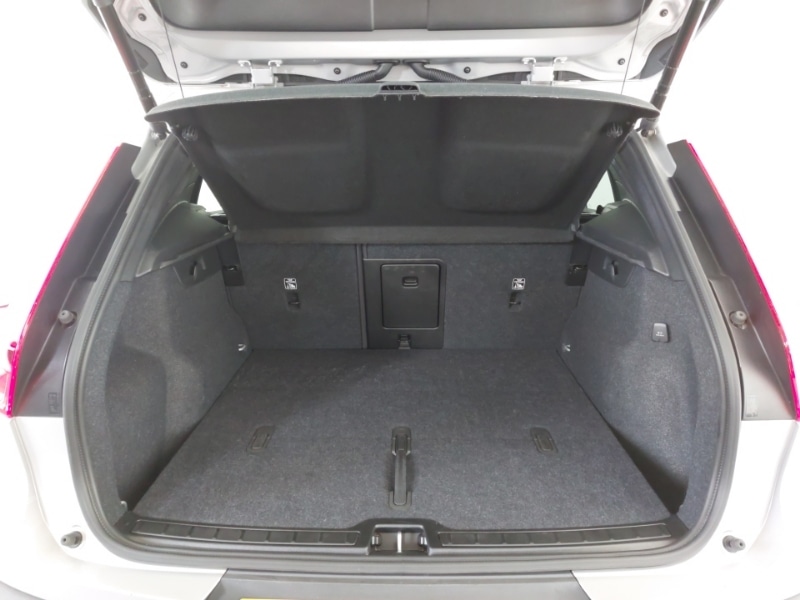 Used Volvo XC40 2024 for sale - 77339021: Photo 8