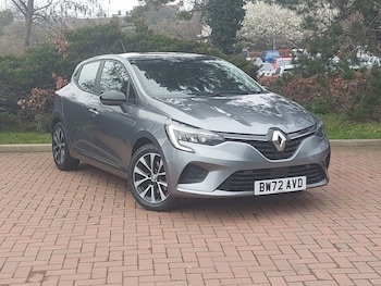 Used Renault Clio 2023 for sale - 77817758: Photo