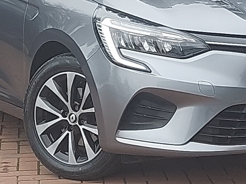 Used Renault Clio 2023 for sale - 77817758: Photo 9