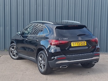 Used Mercedes-Benz GLA 2023 for sale - 78318044: Photo