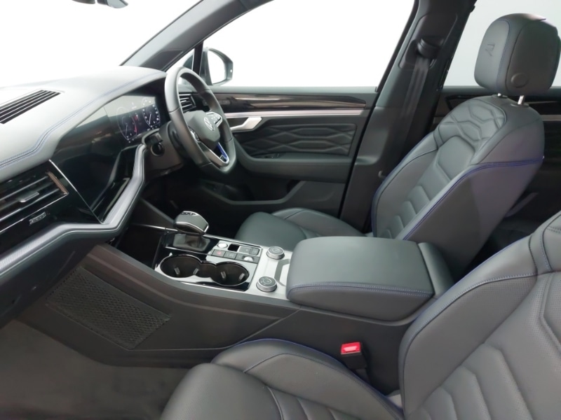 Used Volkswagen Touareg 2023 for sale - 76786221: Photo 5