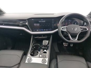 Used Volkswagen Touareg 2023 for sale - 78848329: Photo