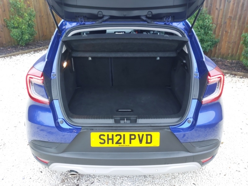 Used Renault Captur 2021 for sale - 77285365: Photo 8