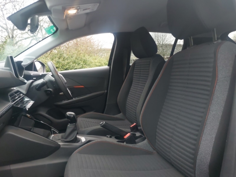 Used Peugeot 208 2023 for sale - 78014034: Photo 5