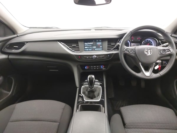 Used Vauxhall Insignia 2020 for sale - 76194928: Photo 2