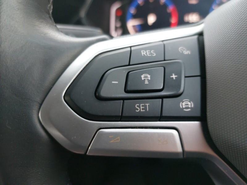 Used Volkswagen T-Cross 2023 for sale - 76749653: Photo 12