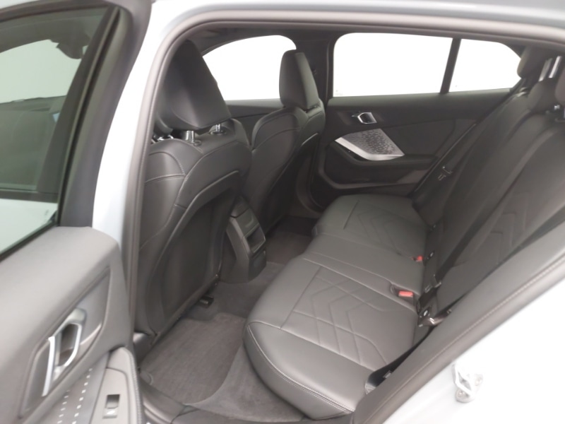 Used BMW 1 Series 2025 for sale - 77877105: Photo 12