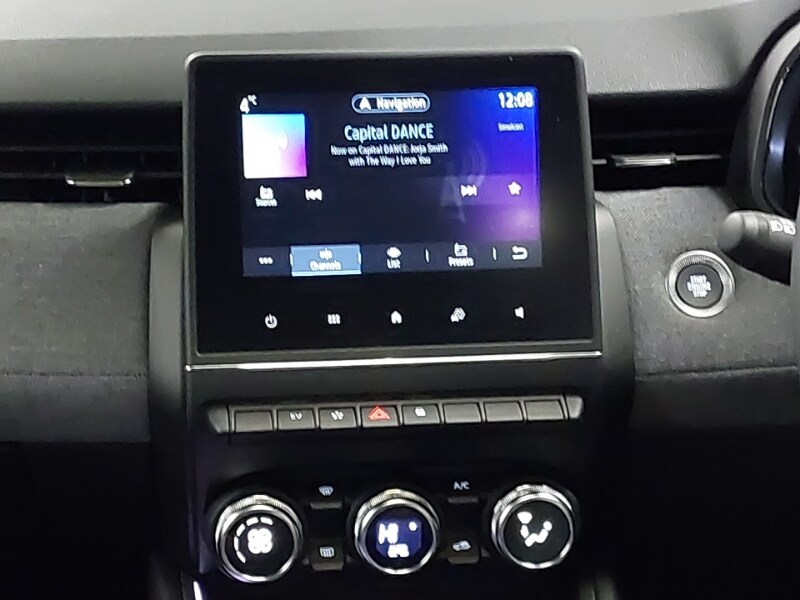 Used Renault Clio 2023 for sale - 77184743: Photo 11