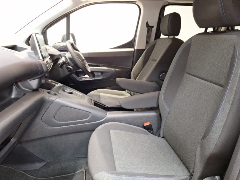 Used Peugeot Rifter 2023 for sale - 76629613: Photo 5