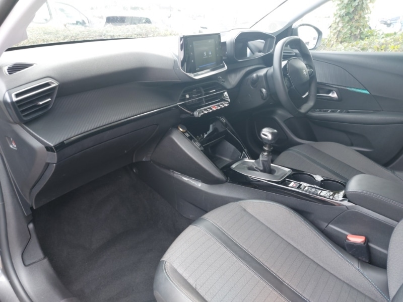 Used Peugeot 208 2023 for sale - 77998913: Photo 5