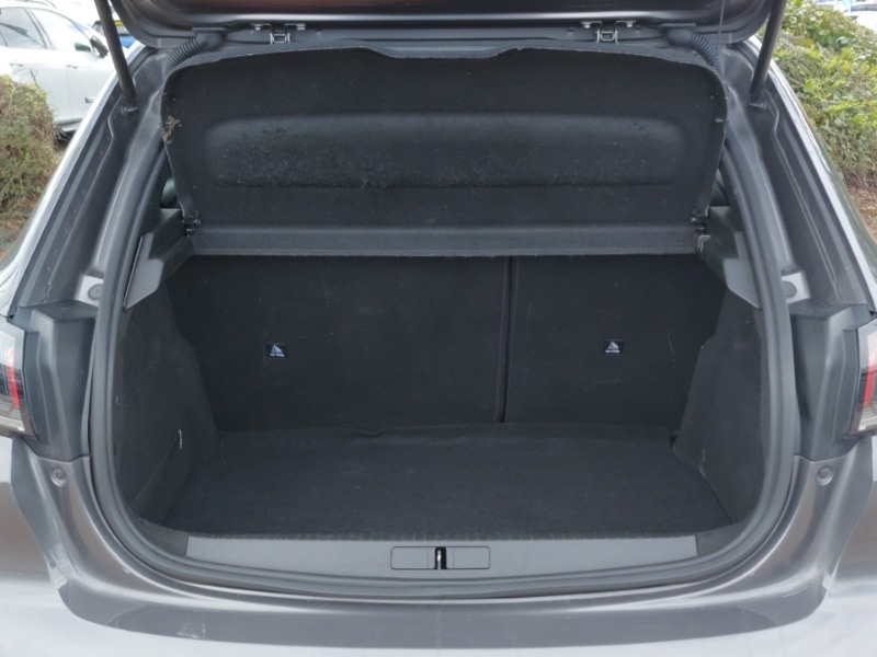 Used Peugeot 208 2023 for sale - 77998913: Photo 8