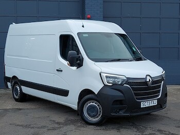 Renault Master feature image