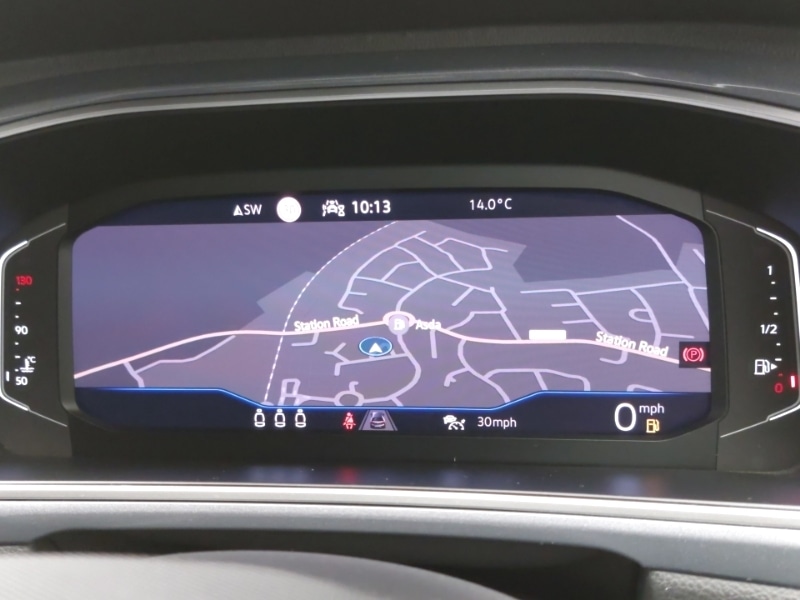 Used Volkswagen T-Roc 2023 for sale - 77624677: Photo 10