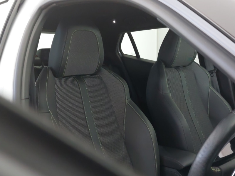 Used Peugeot 2008 2025 for sale - 77752239: Photo 12