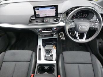 Used Audi Q5 2021 for sale - 76160002: Photo 2