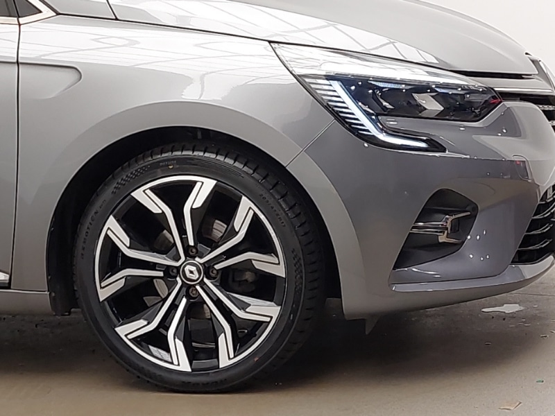 Used Renault Clio 2023 for sale - 77472354: Photo 9