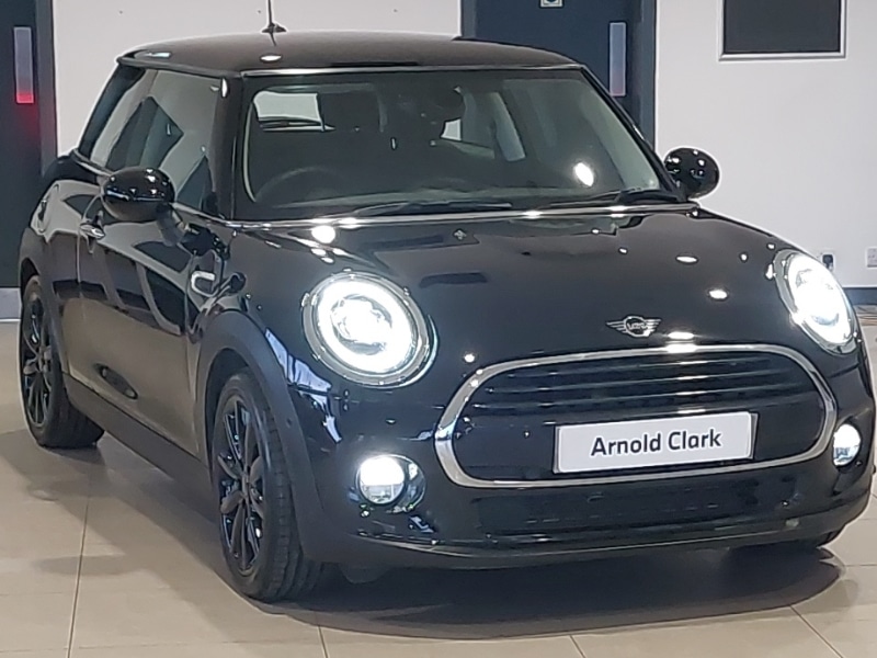 Used MINI Hatch 2019 for sale - 76774042: Photo 1
