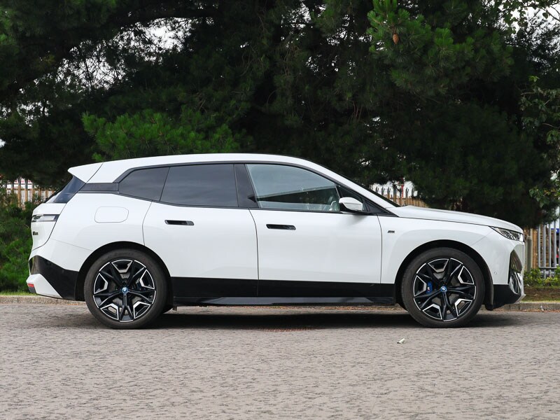 Used BMW iX 2023 for sale - 77955438: Photo 2