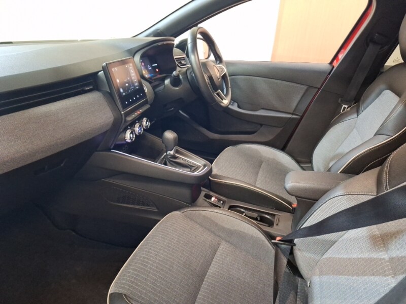 Used Renault Clio 2024 for sale - 77949727: Photo 5