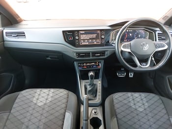 Used Volkswagen Polo 2024 for sale - 78179170: Photo