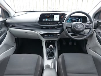 Used Hyundai i20 2023 for sale - 79489282: Photo
